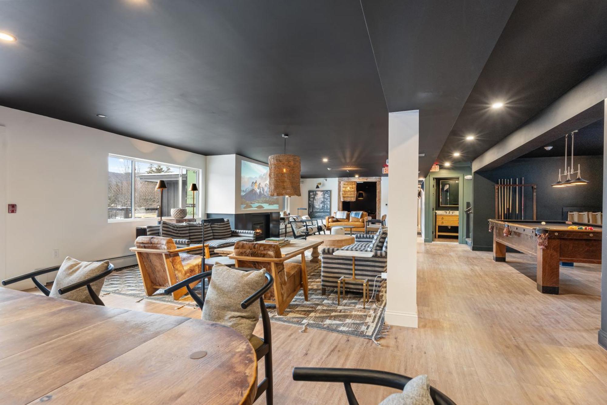Inn At Mount Snow West Dover Exteriér fotografie