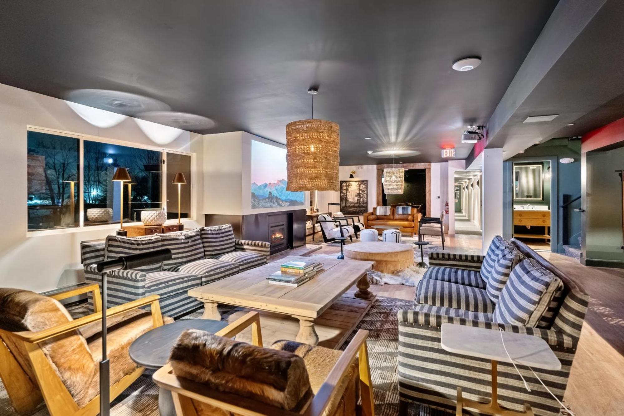 Inn At Mount Snow West Dover Exteriér fotografie