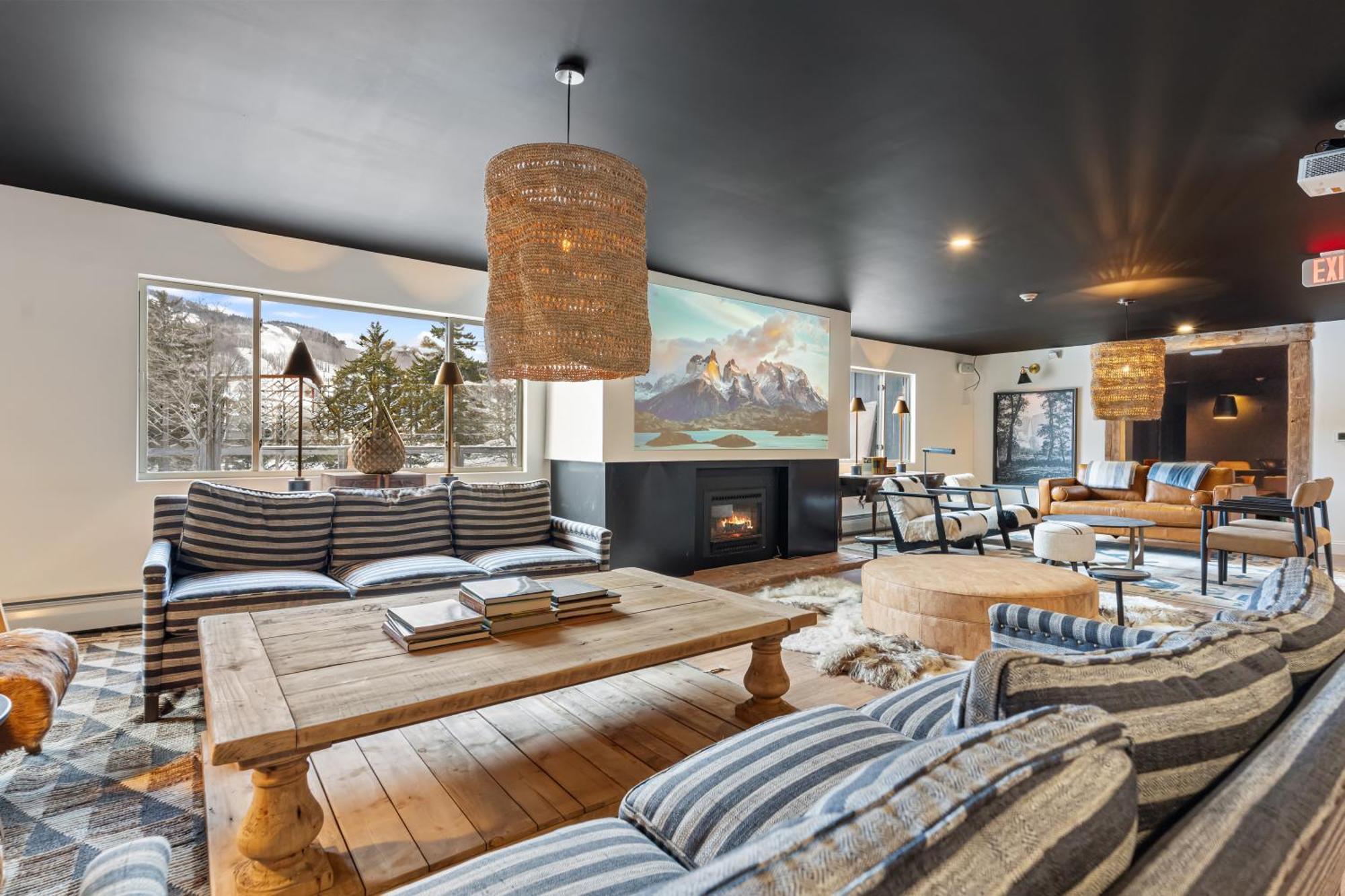 Inn At Mount Snow West Dover Exteriér fotografie